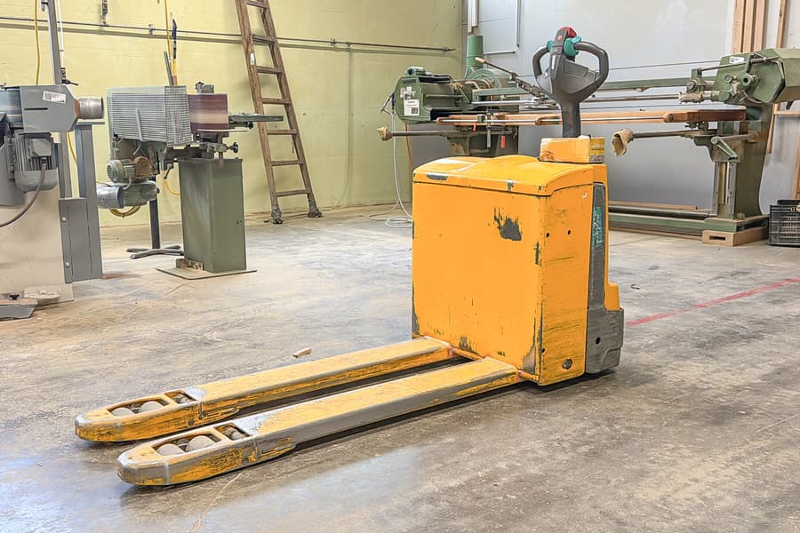 Elektrischer Hubwagen Jungheinrich EJE 116